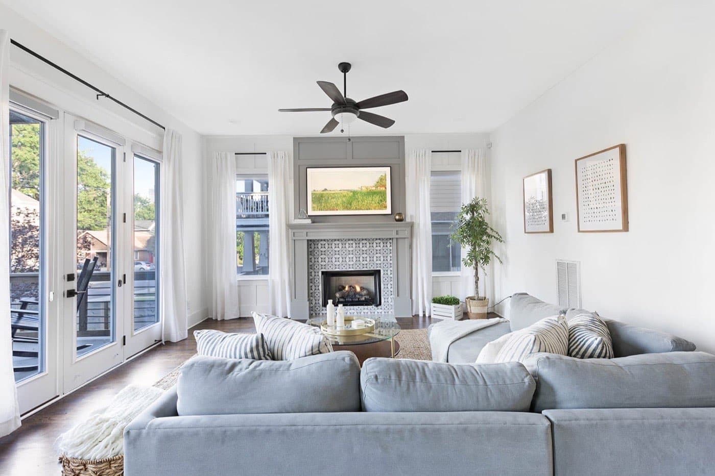 Work-friendly dining table and workspace