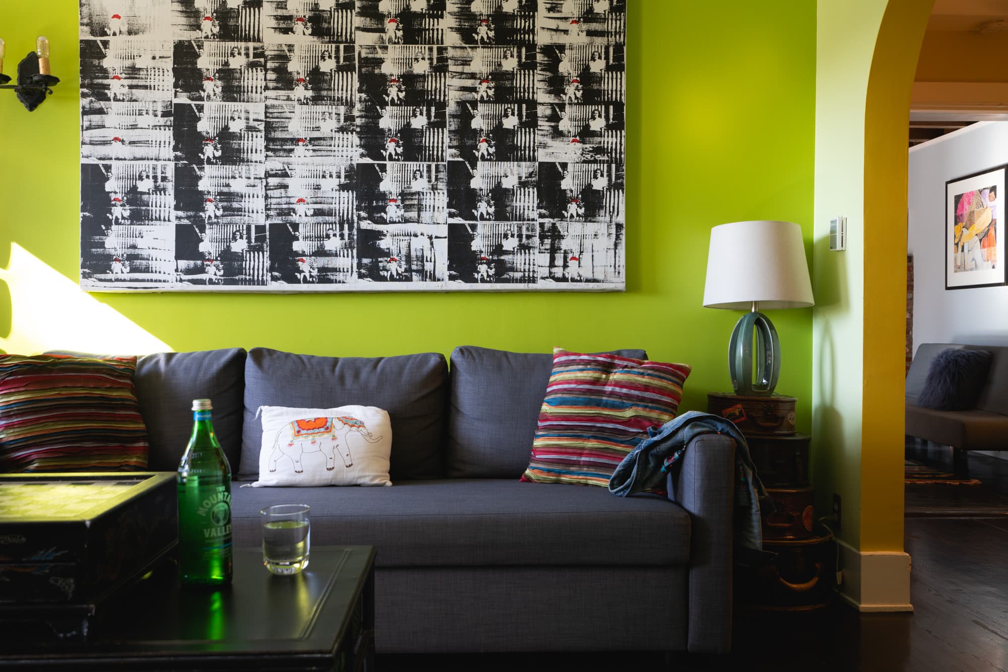 Los Feliz, Los Angeles — Luxury furnished apartment in Los Feliz, Los Angeles