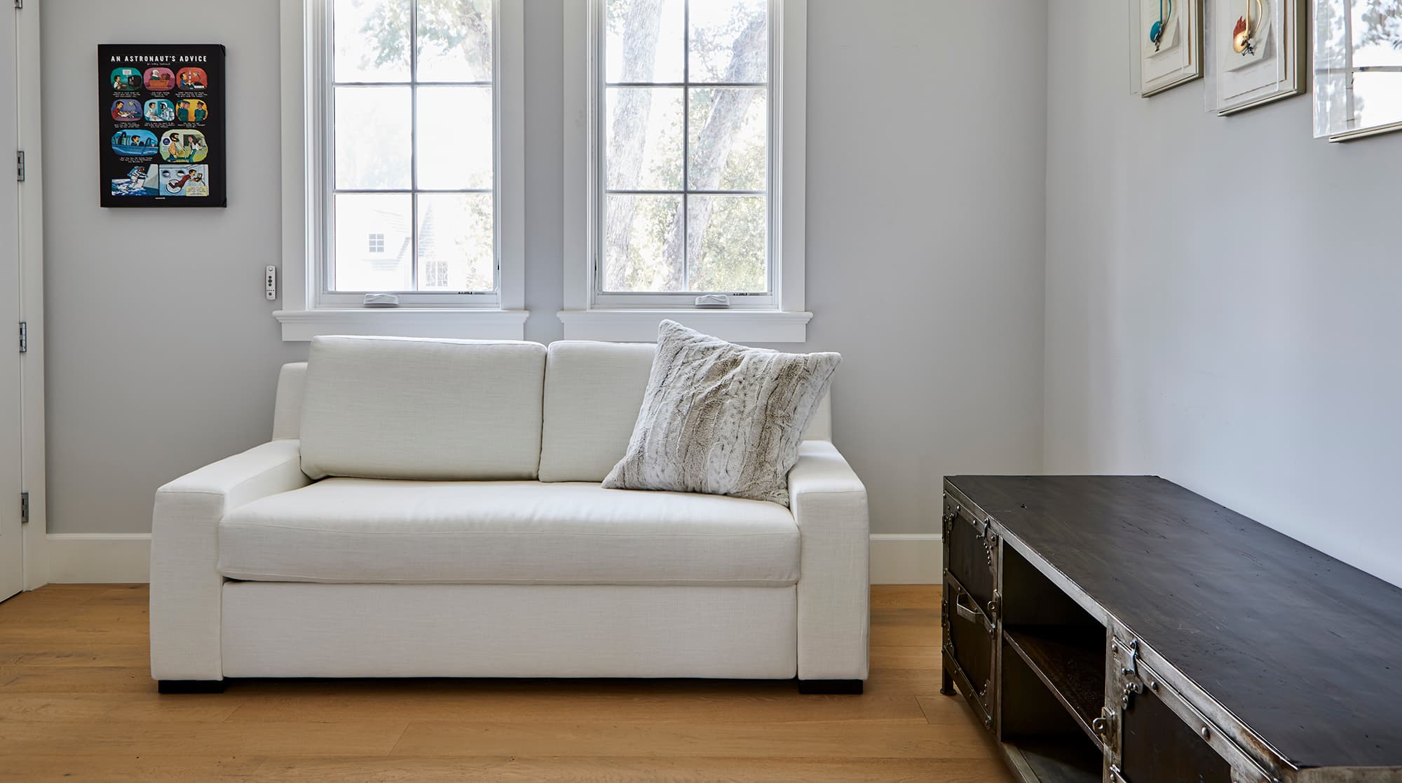 Toluca Lake, Los Angeles — Luxury furnished apartment in Toluca Lake, Los Angeles