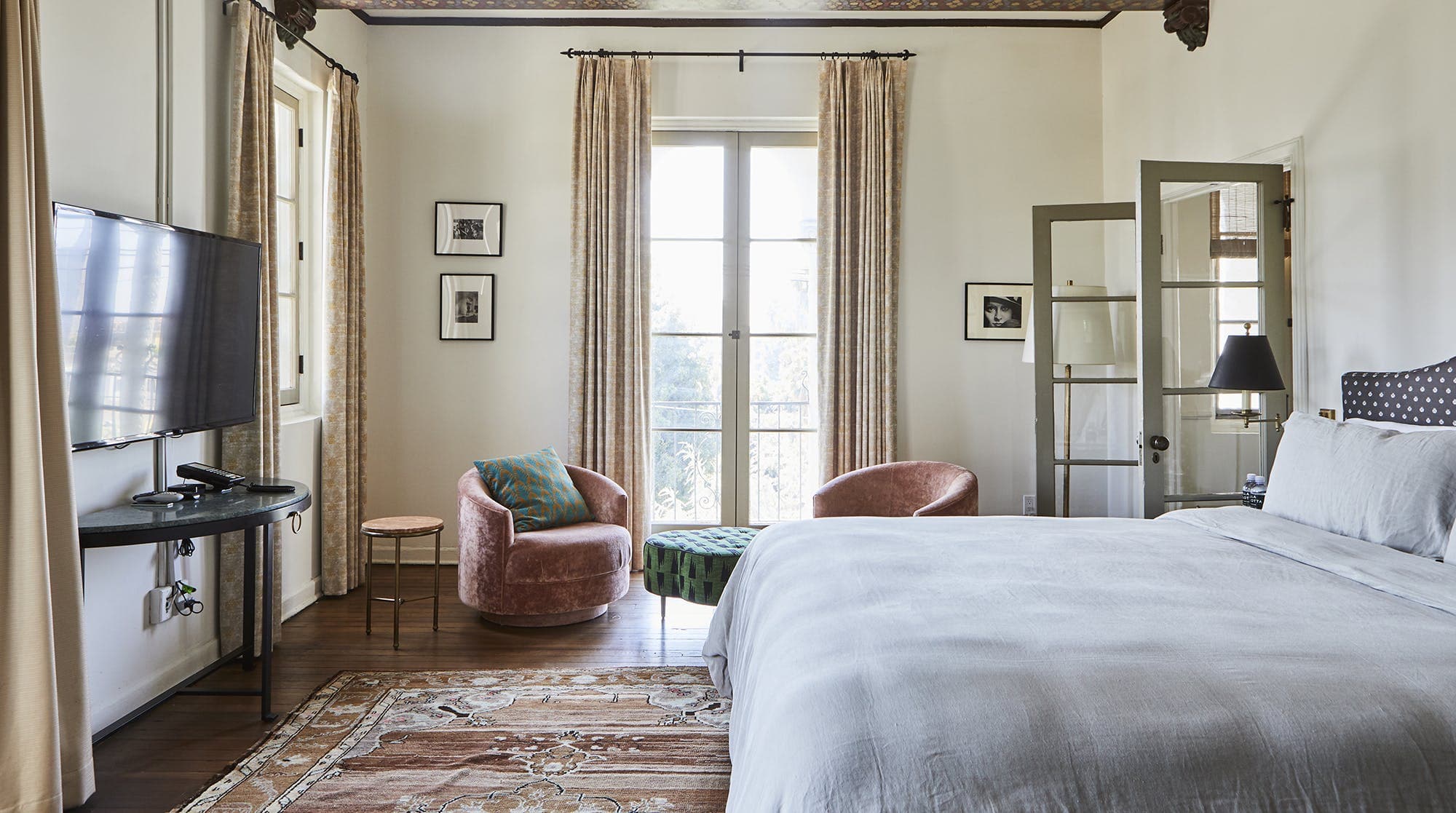 Franklin Village, Los Angeles