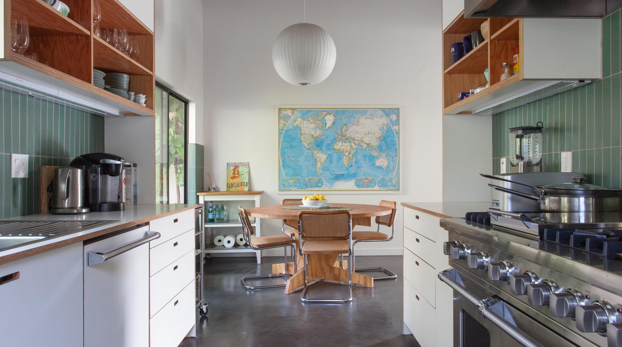 Hollywood Hills, Los Angeles — Luxury furnished apartment in Hollywood Hills, Los Angeles