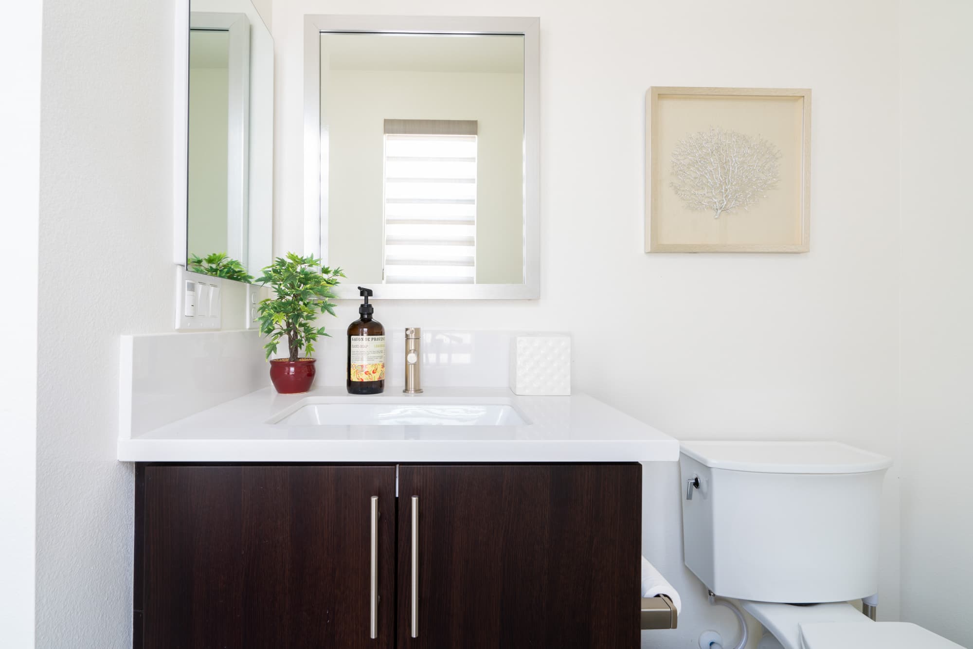 Hollywood Hills, Los Angeles — Luxury furnished apartment in Hollywood Hills, Los Angeles