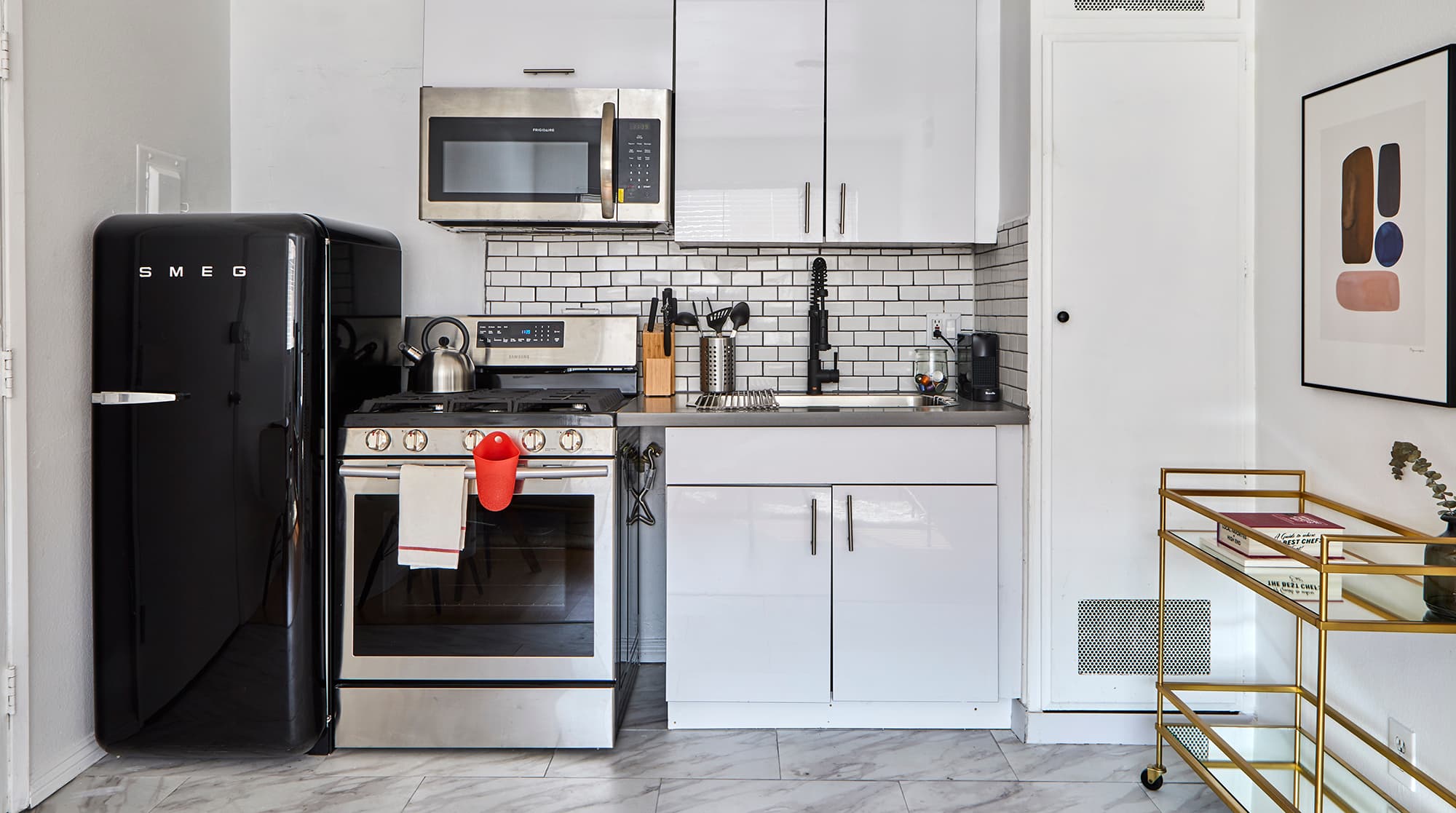 Chinatown, Los Angeles — Luxury furnished apartment in Chinatown, Los Angeles