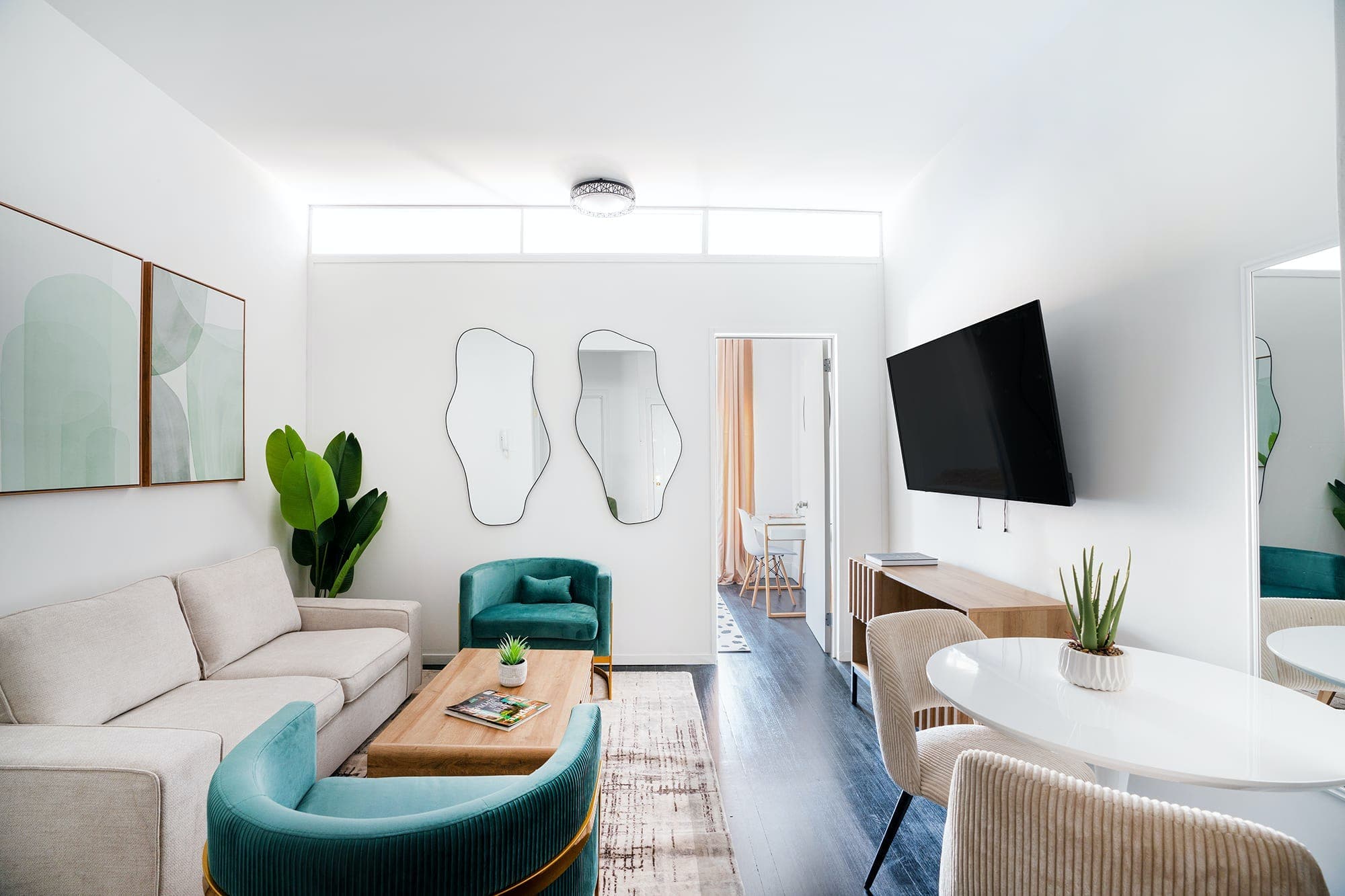 Hell's Kitchen, Hell's Kitchen — Luxury furnished apartment in Hell's Kitchen, New York City