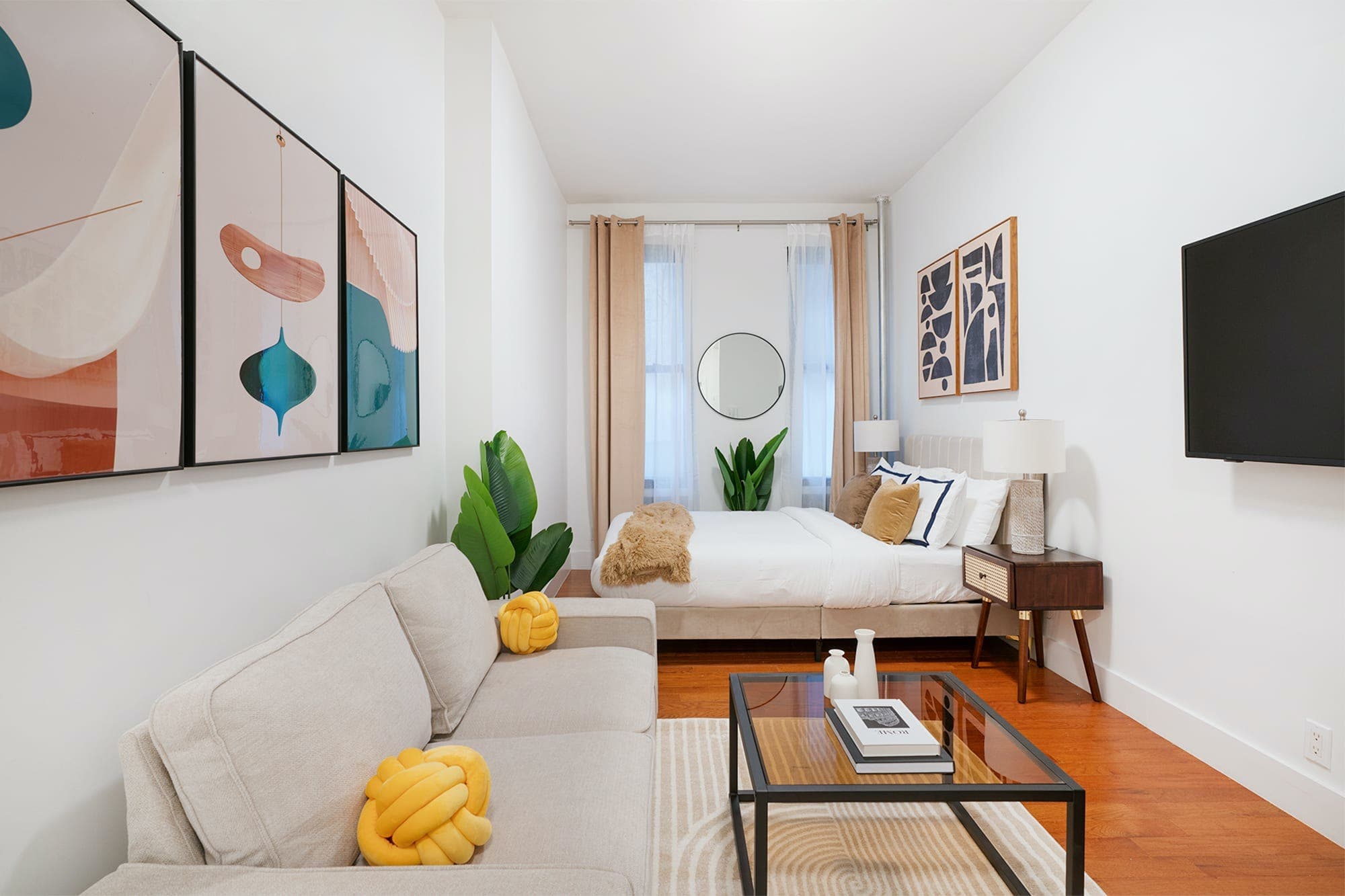 Hell's Kitchen, Hell's Kitchen — Luxury furnished apartment in Hell's Kitchen, New York City