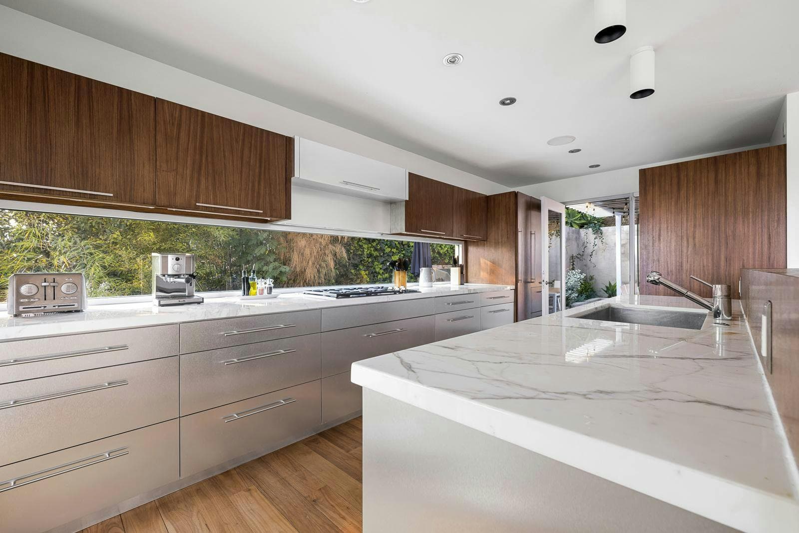 West Hollywood, Los Angeles — Luxury furnished apartment in West Hollywood, Los Angeles