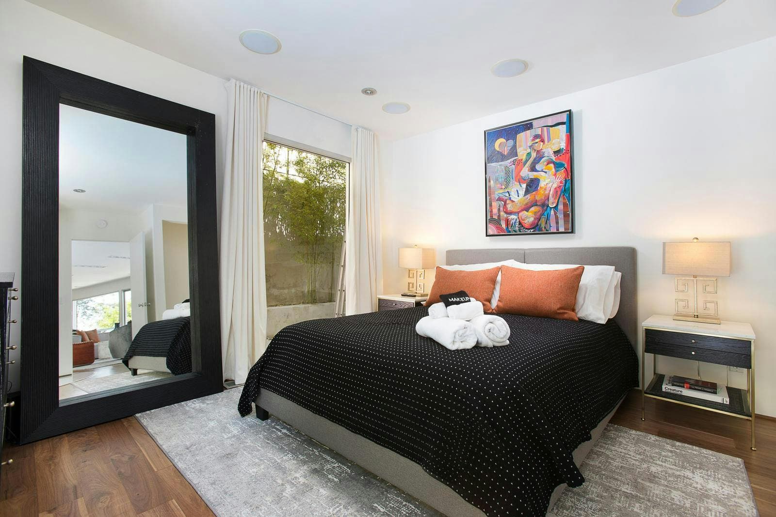 West Hollywood, Los Angeles — Luxury furnished apartment in West Hollywood, Los Angeles