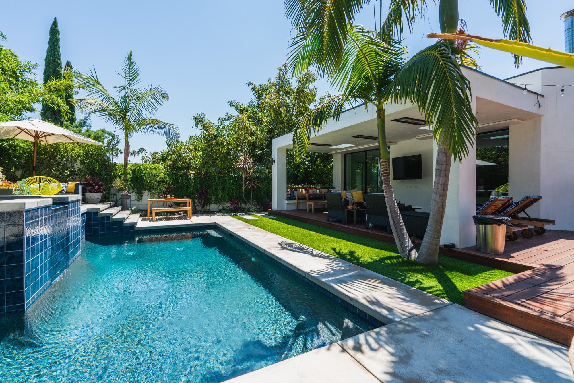 Laurel Canyon, Los Angeles — Luxury furnished apartment in Laurel Canyon, Los Angeles