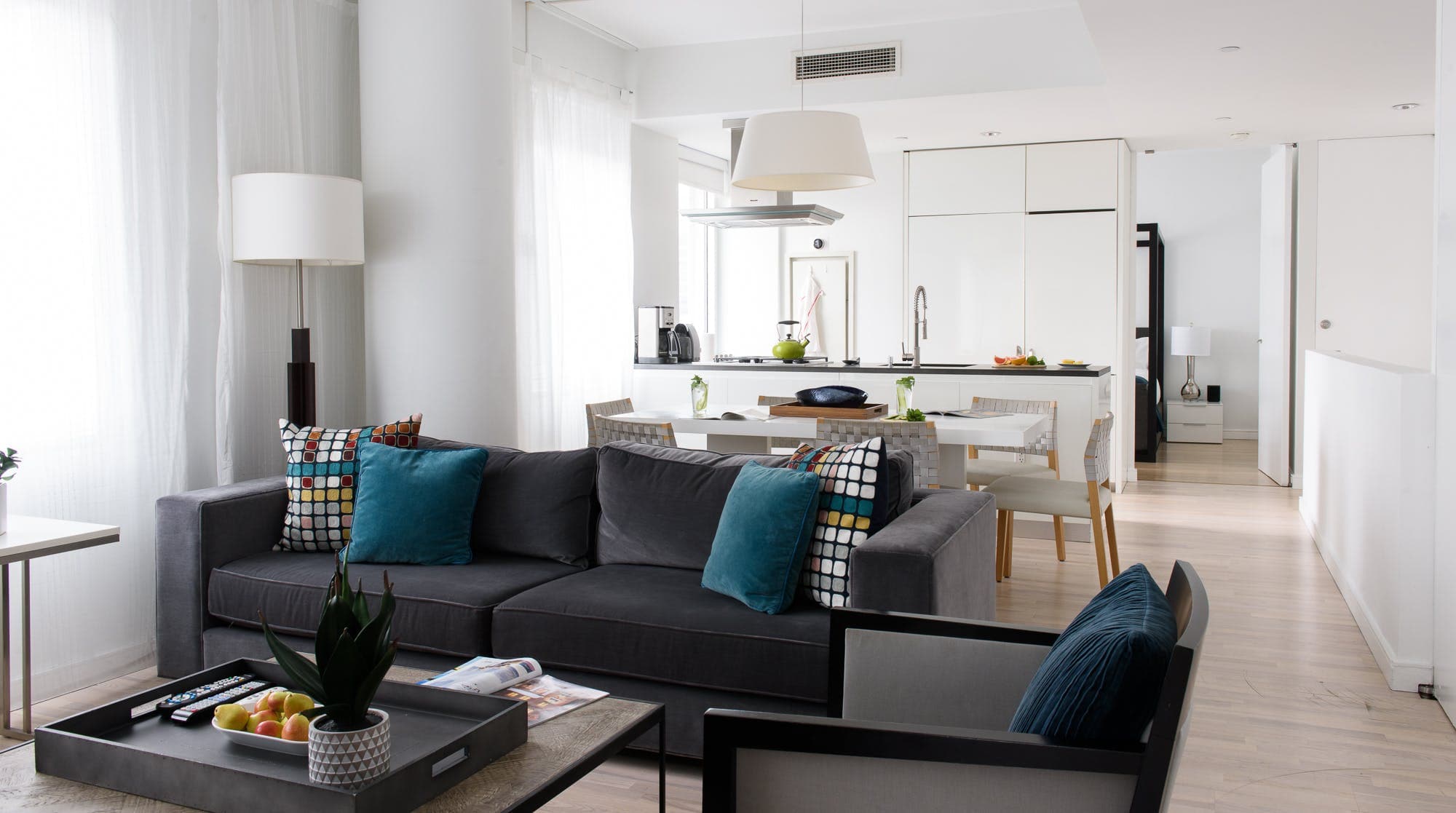 Midtown, Midtown — Luxury furnished apartment in Midtown, New York City