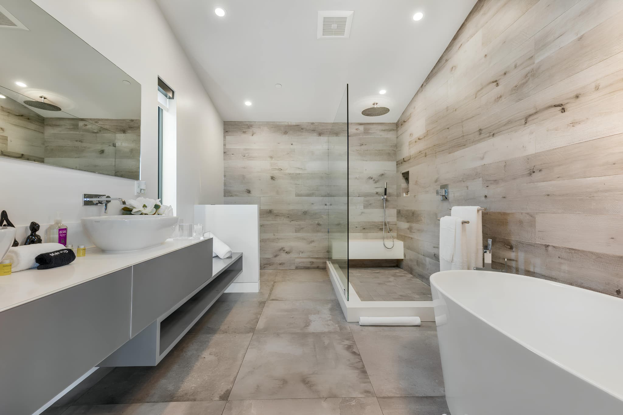 Encino, Los Angeles — Luxury furnished apartment in Encino, Los Angeles