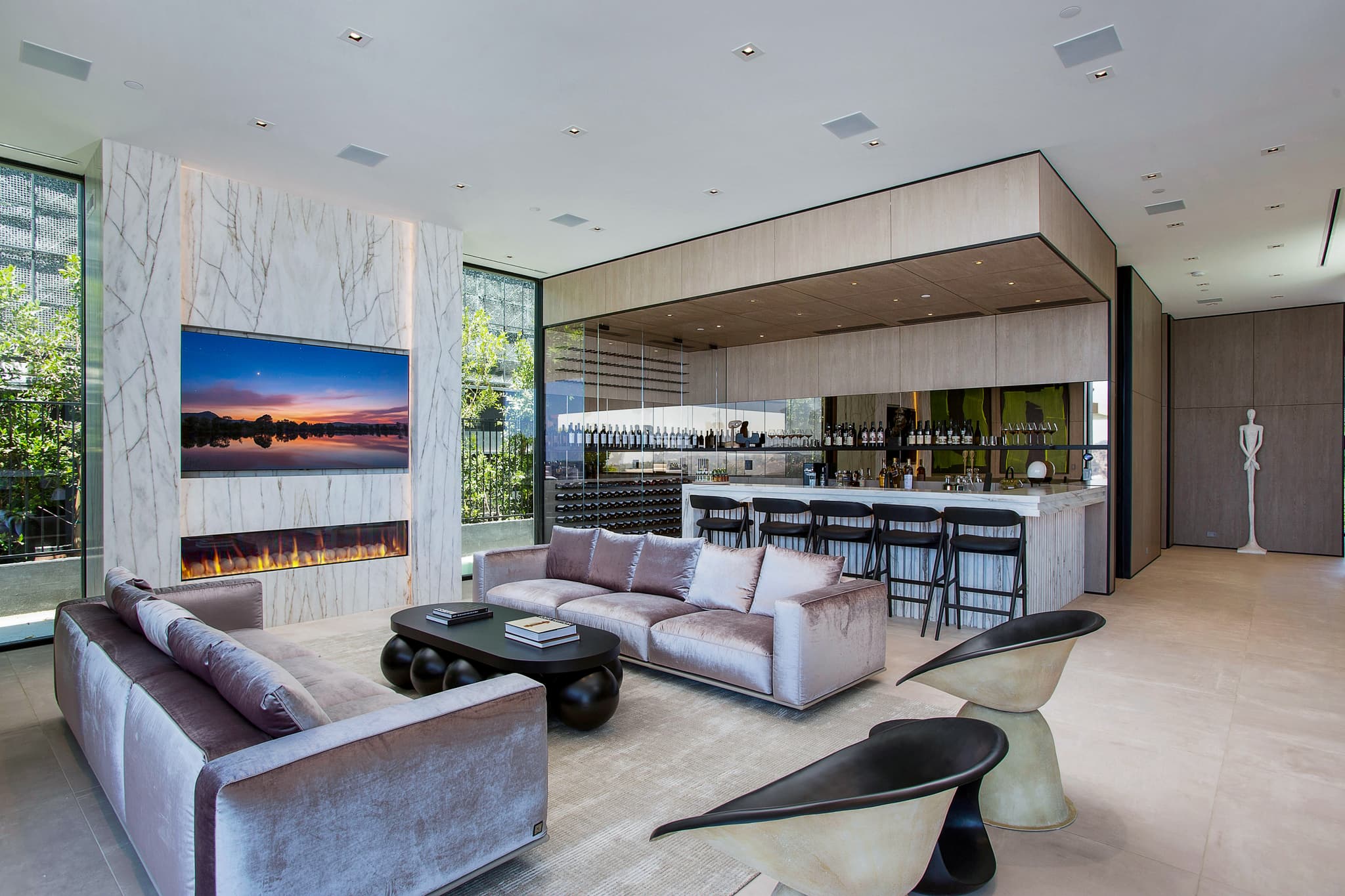 Beverly Crest, Los Angeles — Luxury furnished apartment in Beverly Crest, Los Angeles