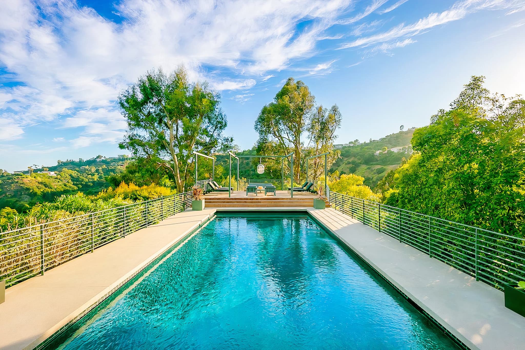 Bel Air, Los Angeles — Luxury furnished apartment in Bel Air, Los Angeles