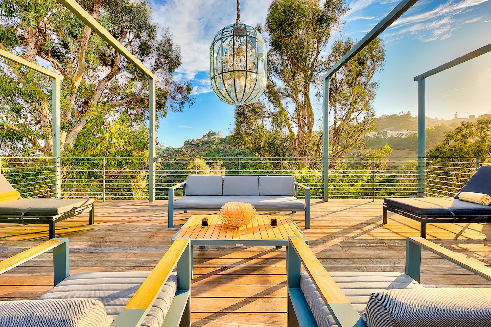 Bel Air, Los Angeles — Luxury furnished apartment in Bel Air, Los Angeles