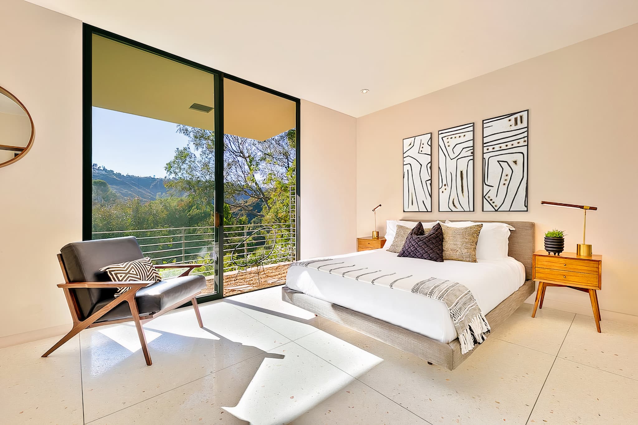 Bel Air, Los Angeles — Luxury furnished apartment in Bel Air, Los Angeles