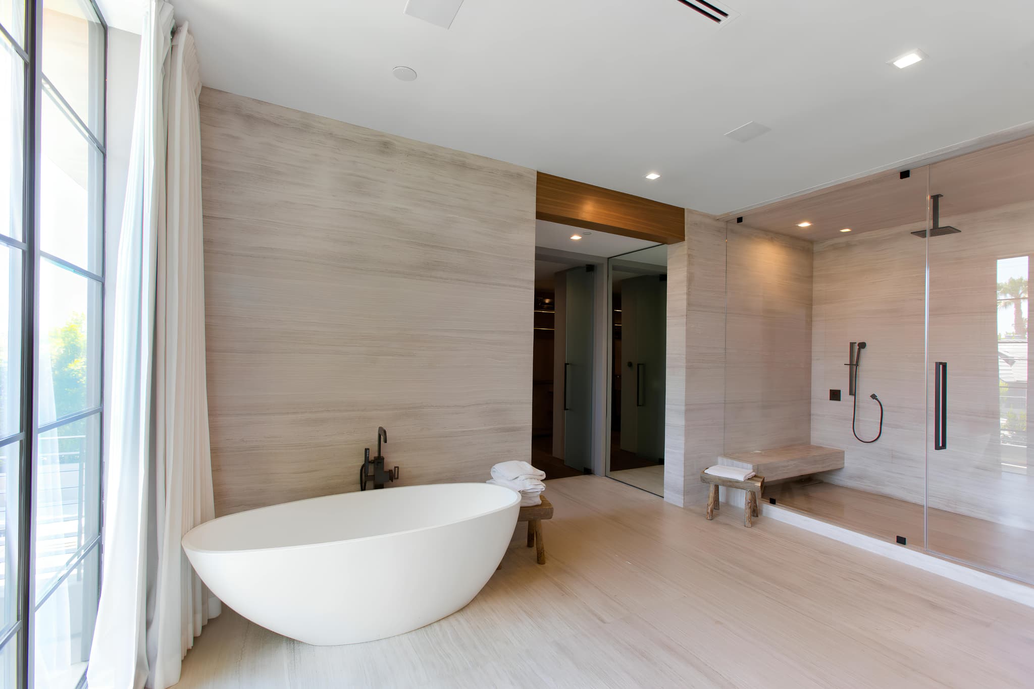 Beverly Hills, Los Angeles — Luxury furnished apartment in Beverly Hills, Los Angeles