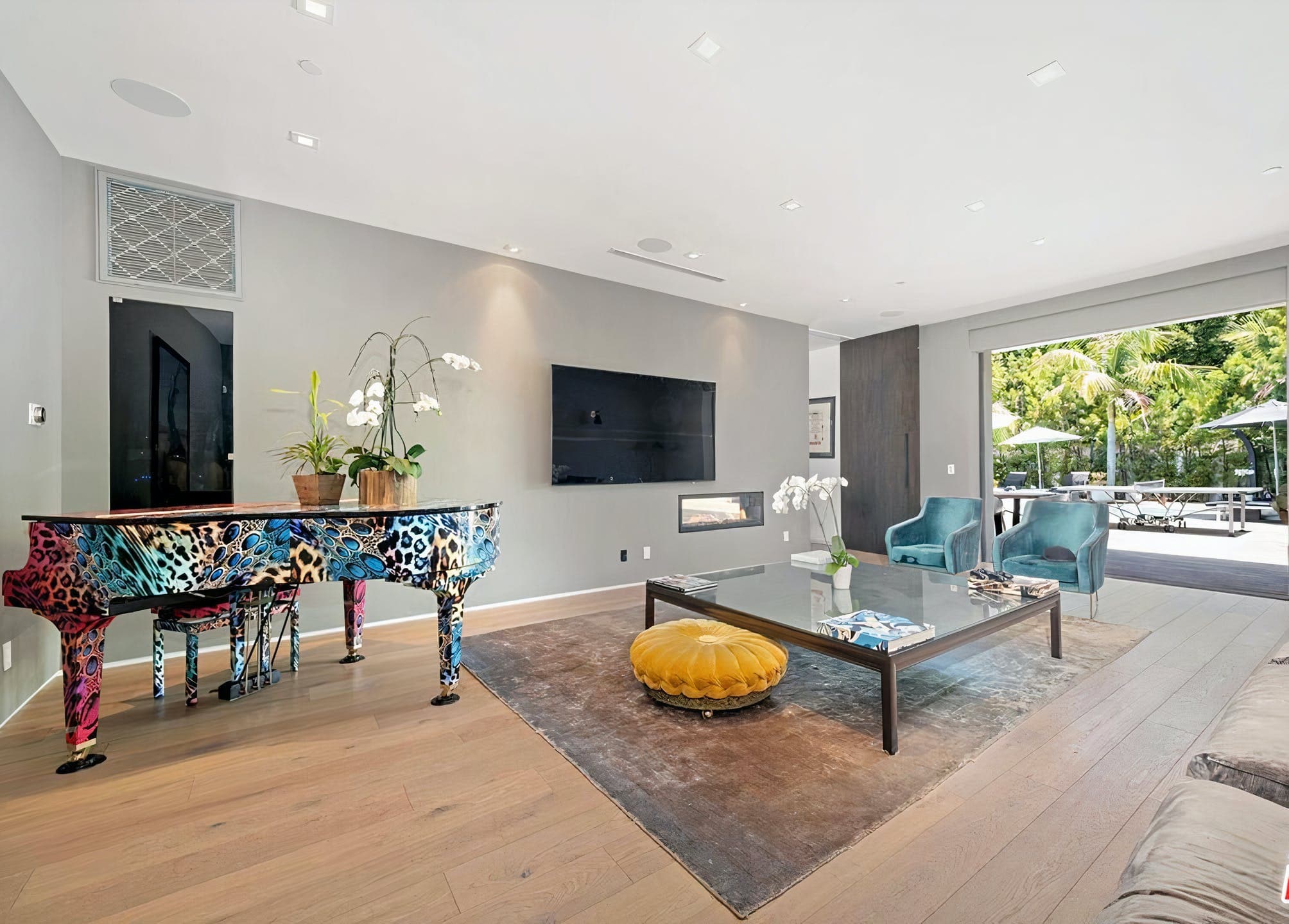 Beverly Crest, Los Angeles — Luxury furnished apartment in Beverly Crest, Los Angeles