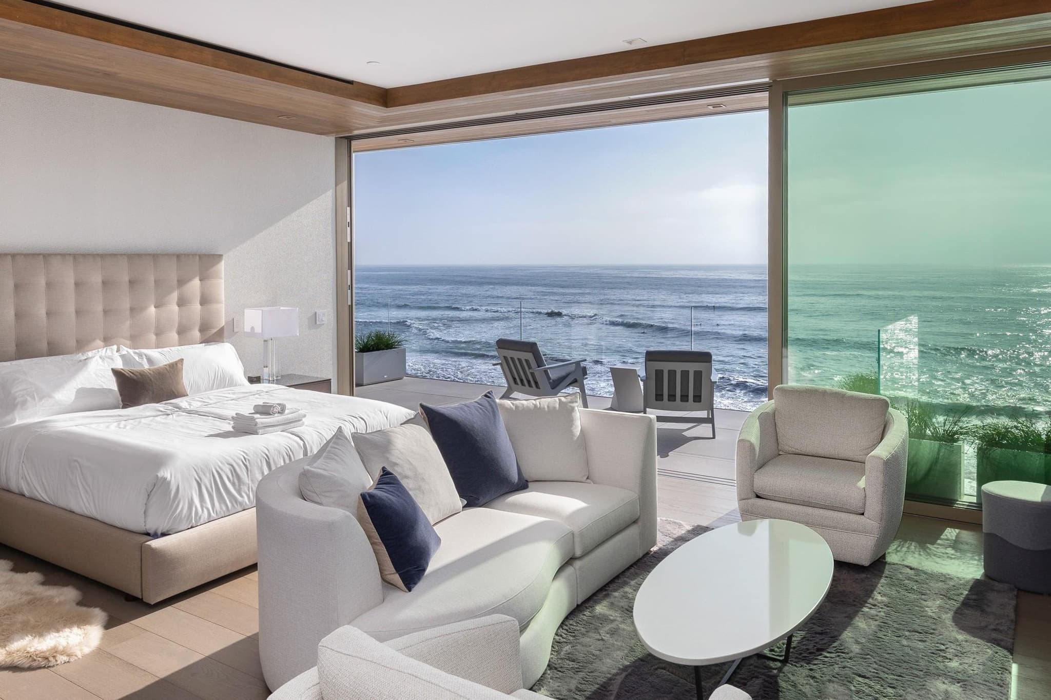 La Jolla, San Diego — Luxury furnished apartment in La Jolla, San Diego