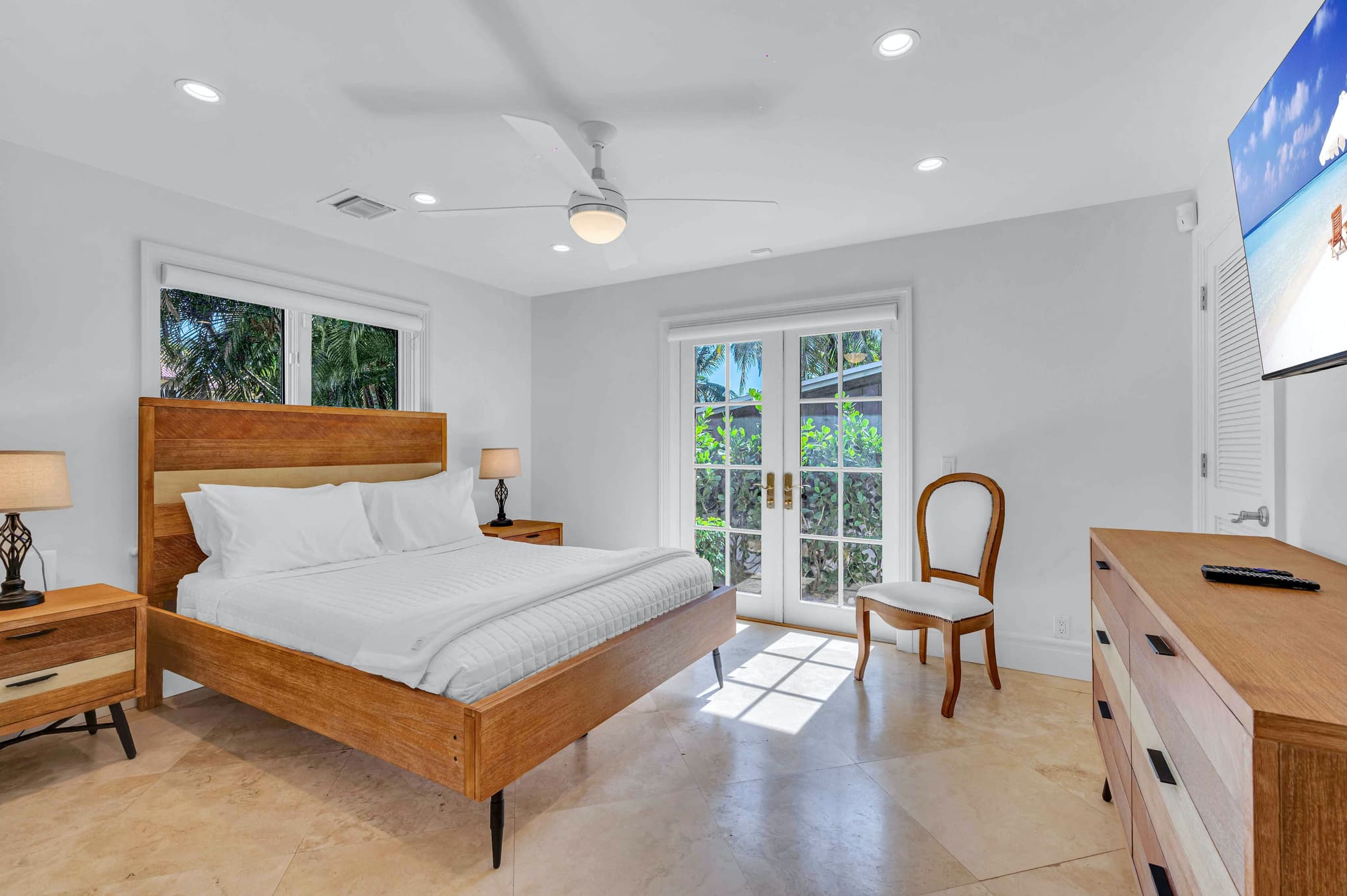 Las Olas Isles, Fort Lauderdale — Luxury furnished apartment in Las Olas Isles, Fort Lauderdale