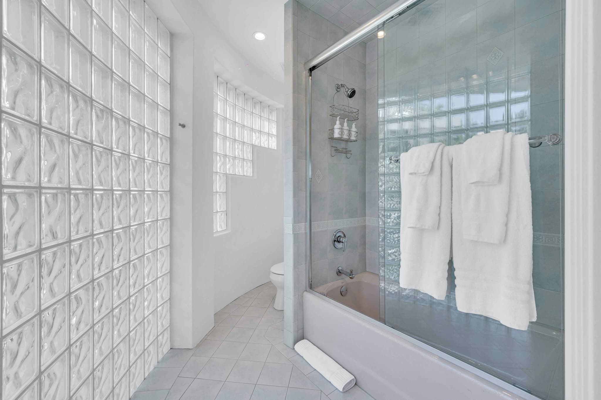 Las Olas Isles, Fort Lauderdale — Luxury furnished apartment in Las Olas Isles, Fort Lauderdale