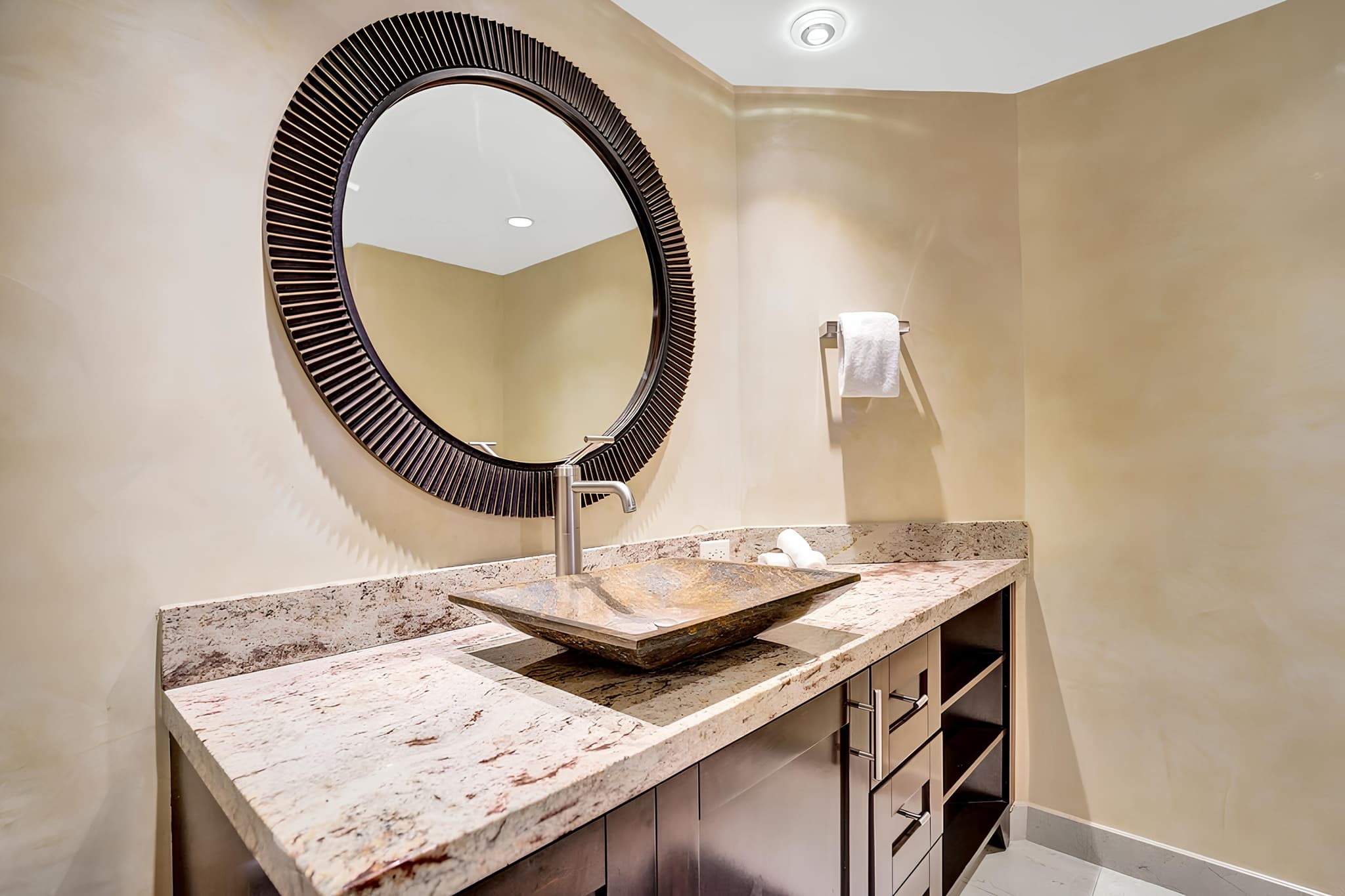 Downtown Miami, Miami — Luxury furnished apartment in Downtown Miami, Miami