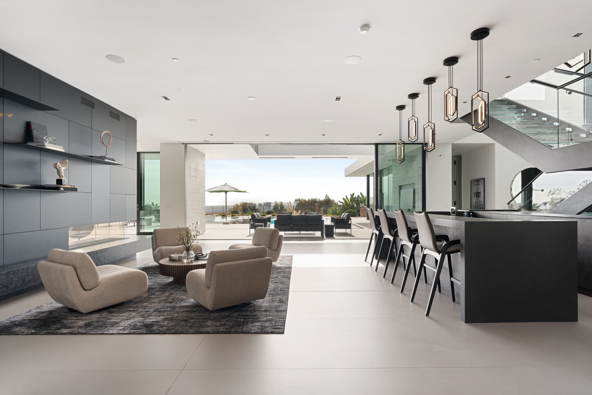 Beverly Hills, Los Angeles — Luxury furnished apartment in Beverly Hills, Los Angeles