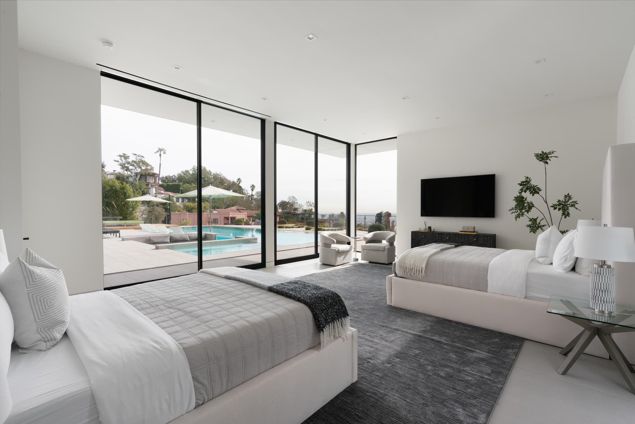 Beverly Hills, Los Angeles — Luxury furnished apartment in Beverly Hills, Los Angeles