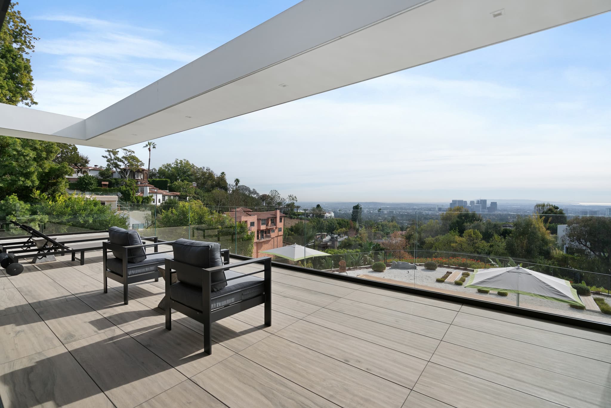 Beverly Hills, Los Angeles — Luxury furnished apartment in Beverly Hills, Los Angeles