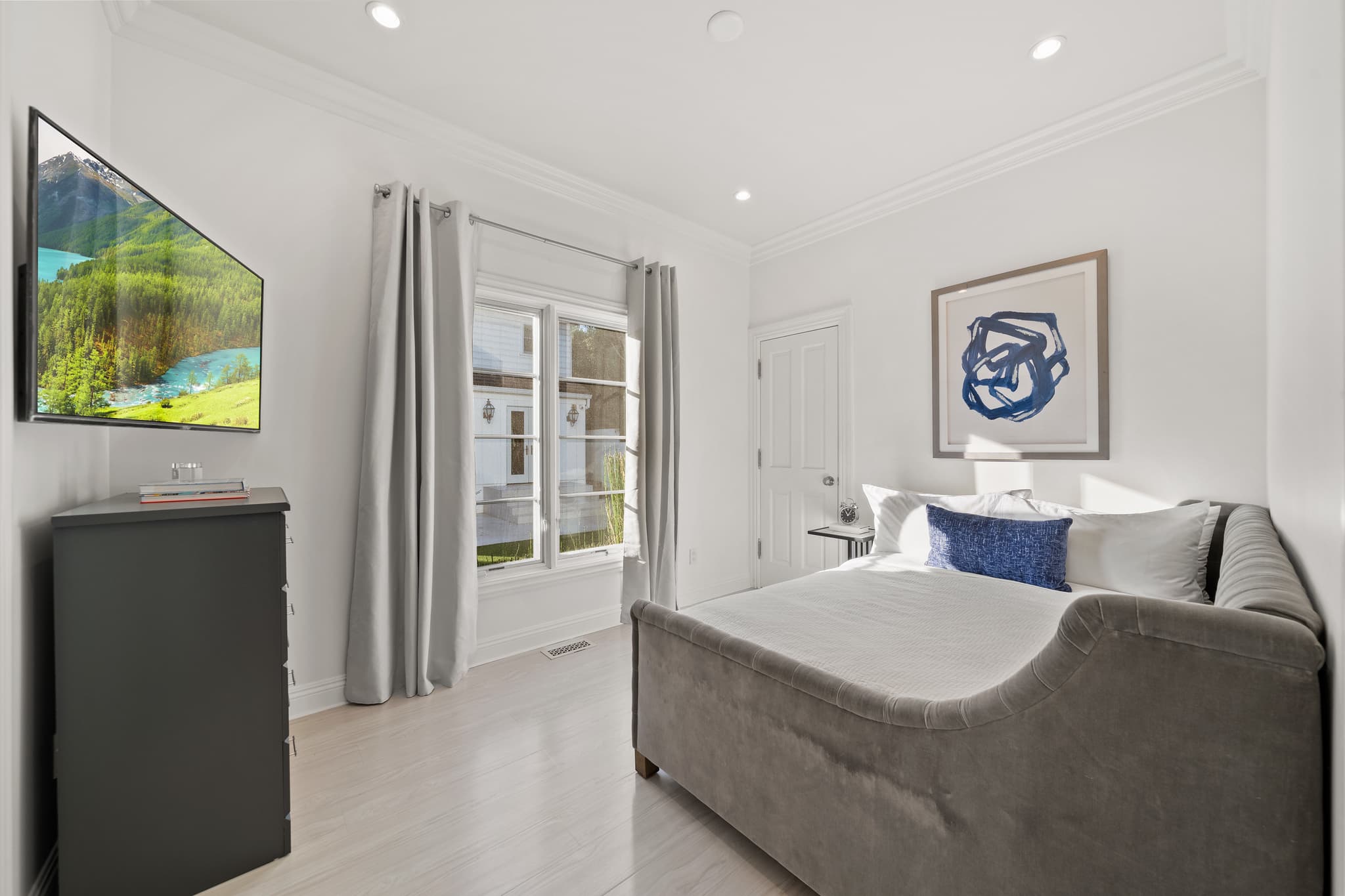 Beverly Hills, Los Angeles — Luxury furnished apartment in Beverly Hills, Los Angeles