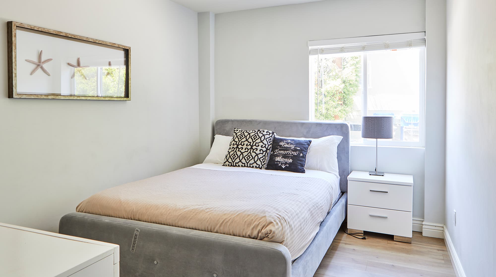 Studio City, Los Angeles — Luxury furnished apartment in Studio City, Los Angeles