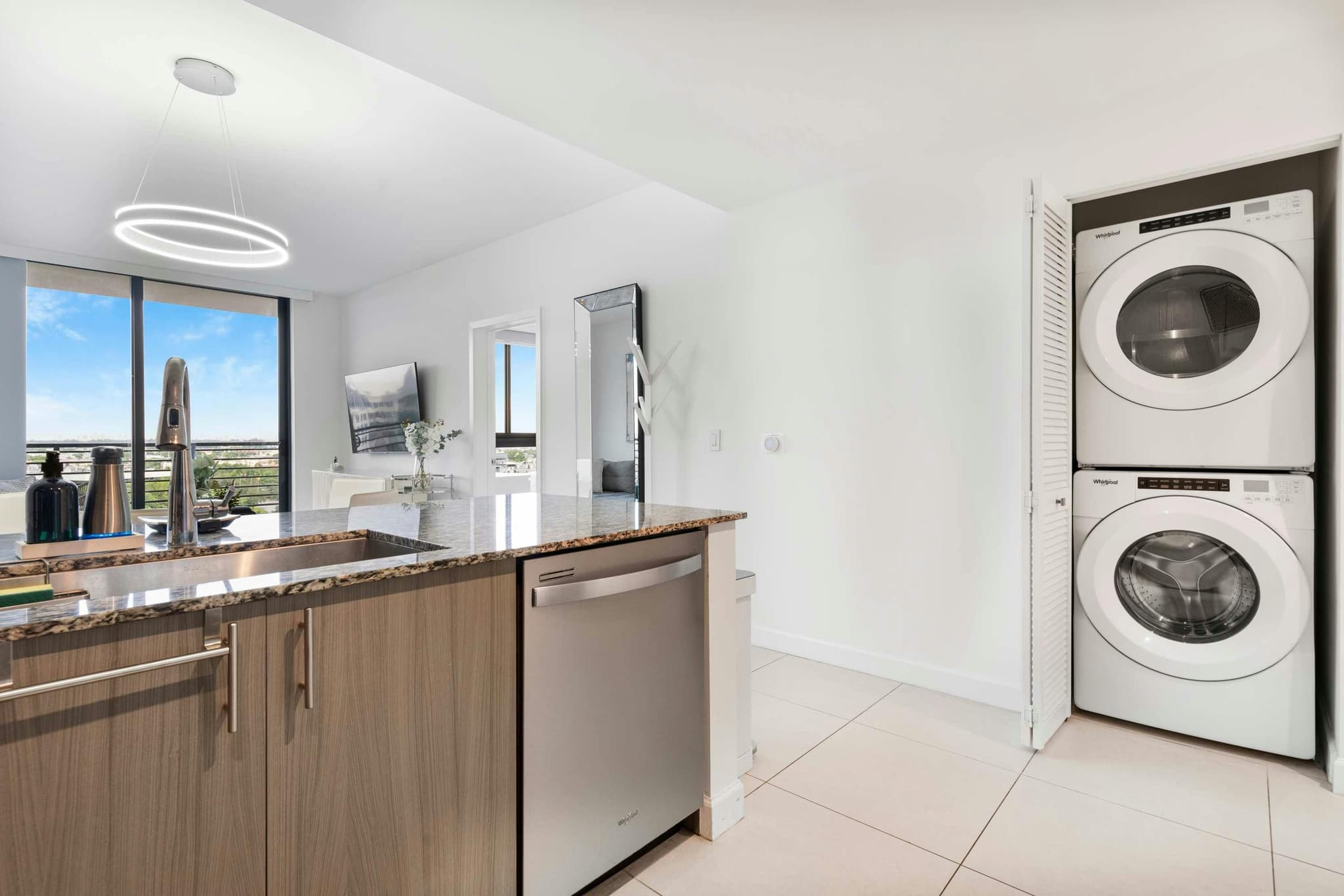 Miami, Miami — Luxury furnished apartment in Miami