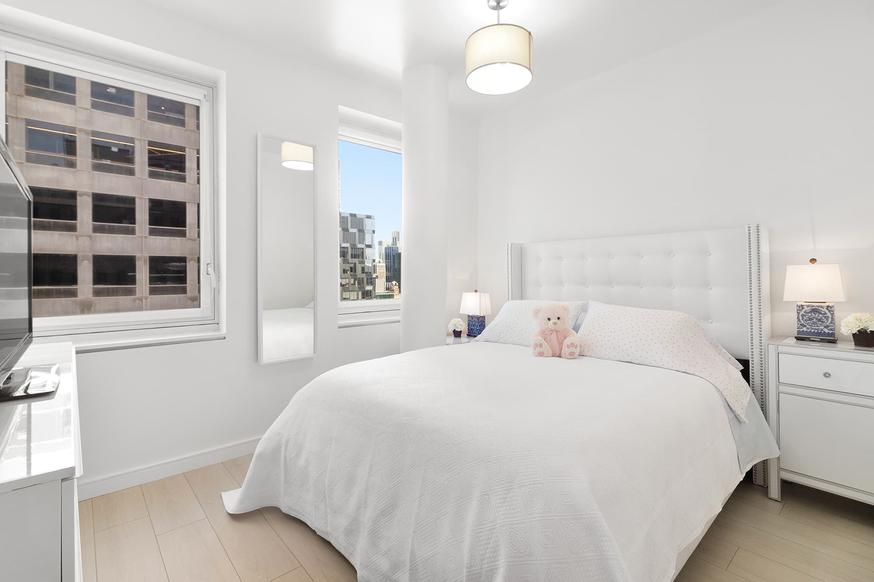 Times Square, Times Square — Luxury furnished apartment in Times Square, New York City