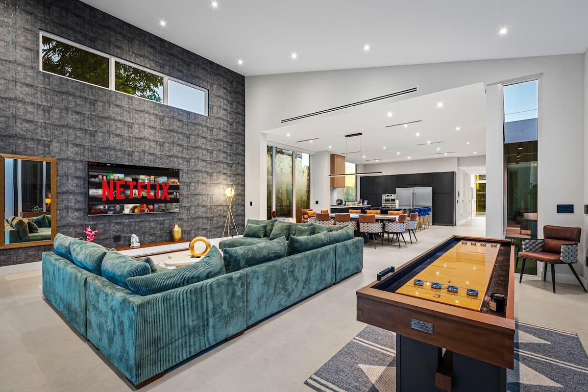 Miami, Miami — Luxury furnished apartment in Miami