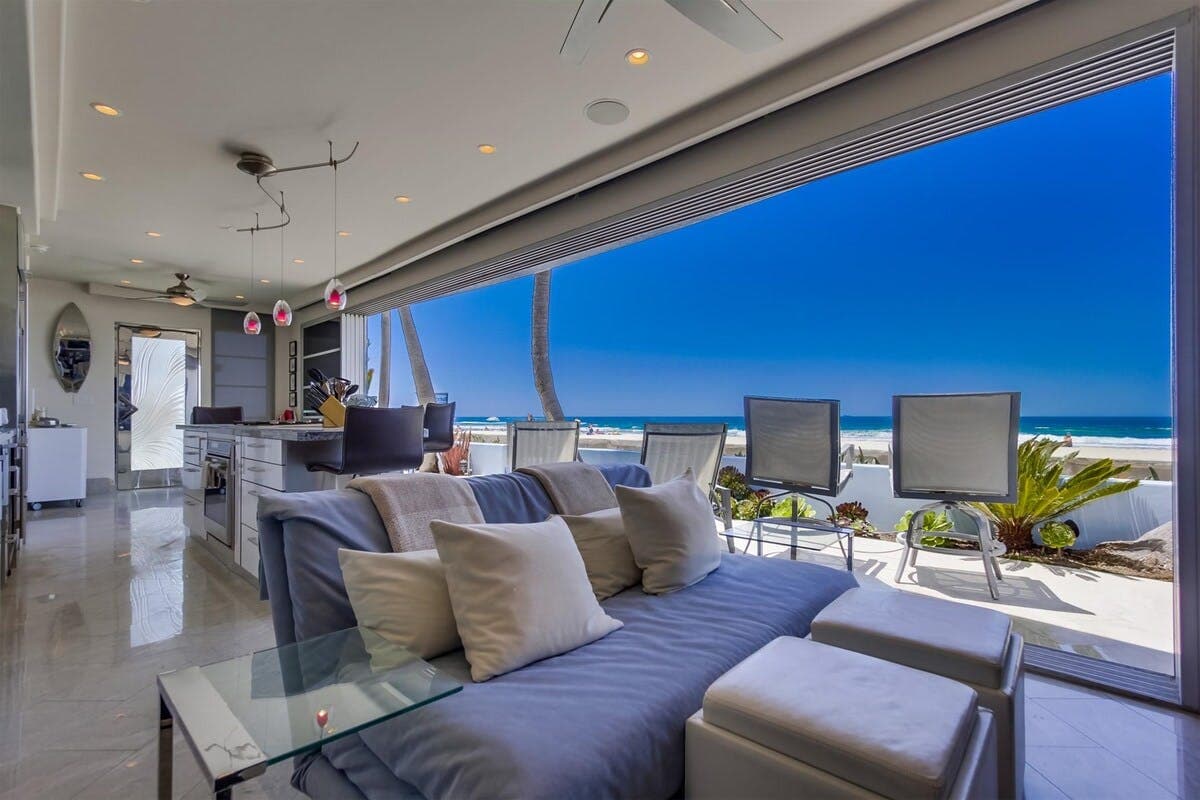 Mission Beach, San Diego — Luxury furnished apartment in Mission Beach, San Diego