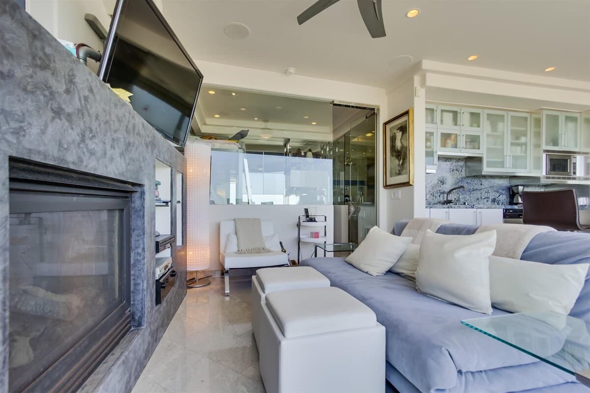 Mission Beach, San Diego — Luxury furnished apartment in Mission Beach, San Diego