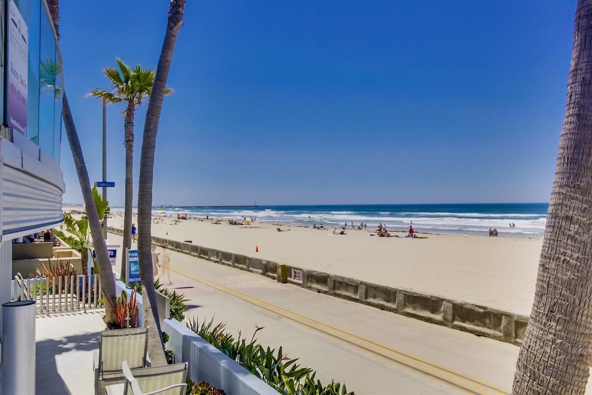 Mission Beach, San Diego — Luxury furnished apartment in Mission Beach, San Diego