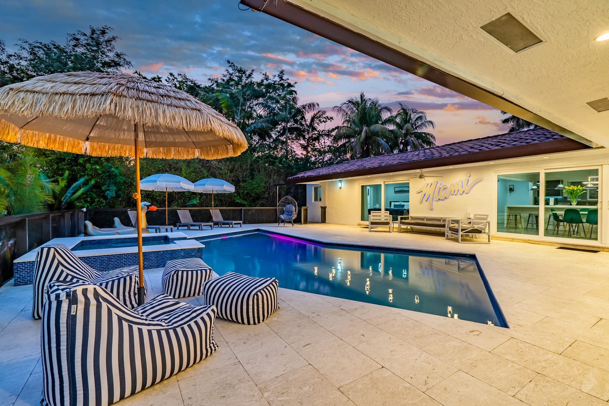 Surfside, Miami — Luxury furnished apartment in Surfside, Miami