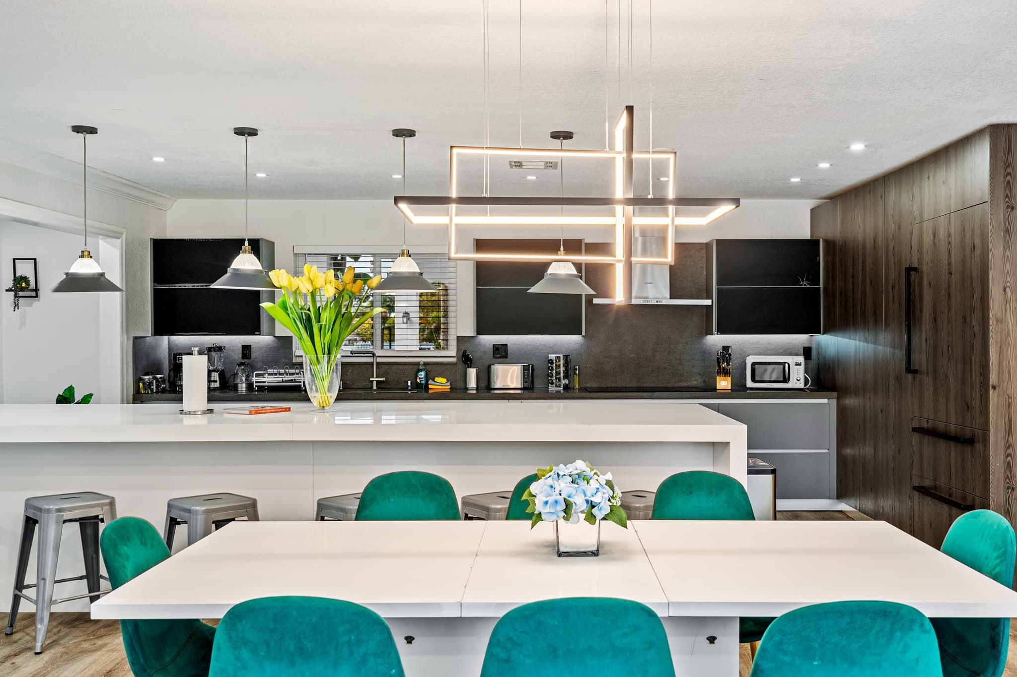 Surfside, Miami — Luxury furnished apartment in Surfside, Miami