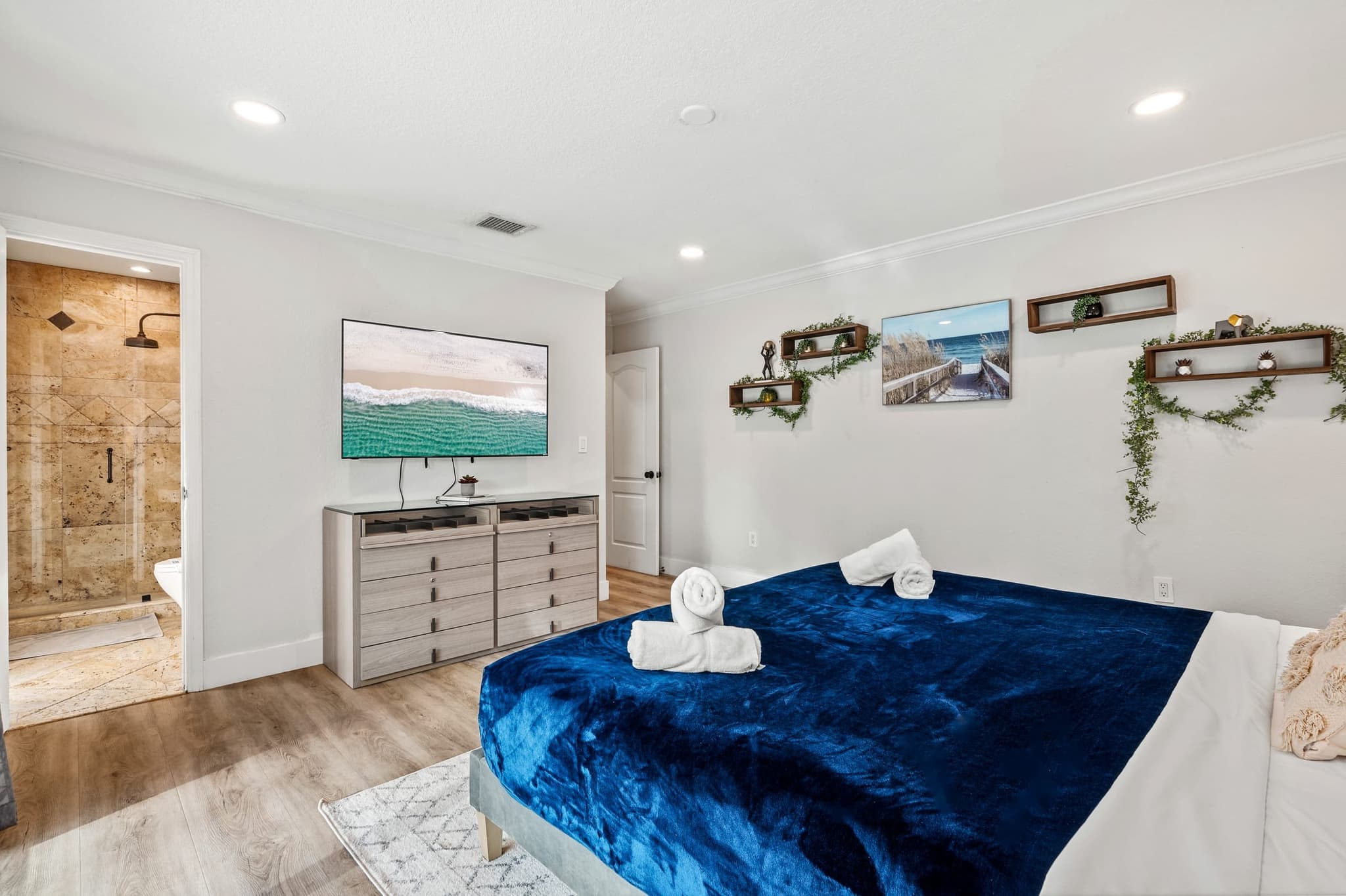 Surfside, Miami — Luxury furnished apartment in Surfside, Miami