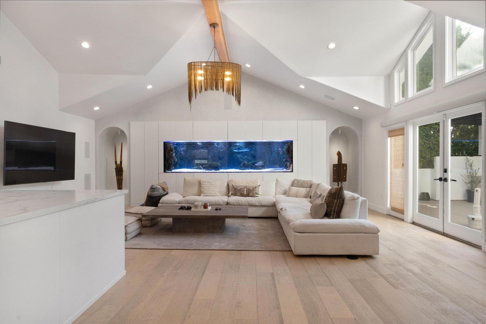 Studio City, Los Angeles — Luxury furnished apartment in Studio City, Los Angeles