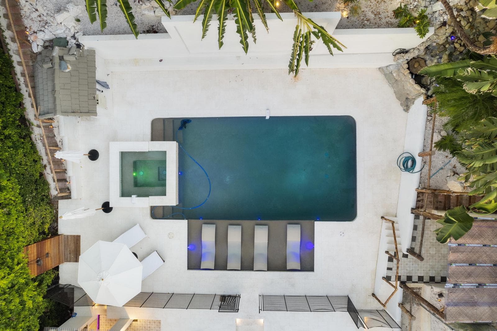 Studio City, Los Angeles — Luxury furnished apartment in Studio City, Los Angeles