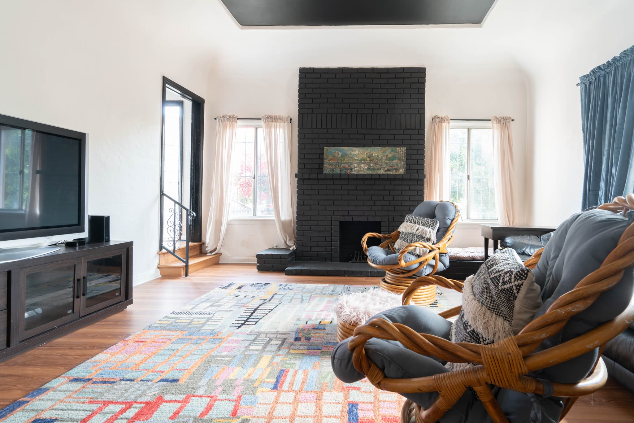 Jefferson Park, Los Angeles — Luxury furnished apartment in Jefferson Park, Los Angeles