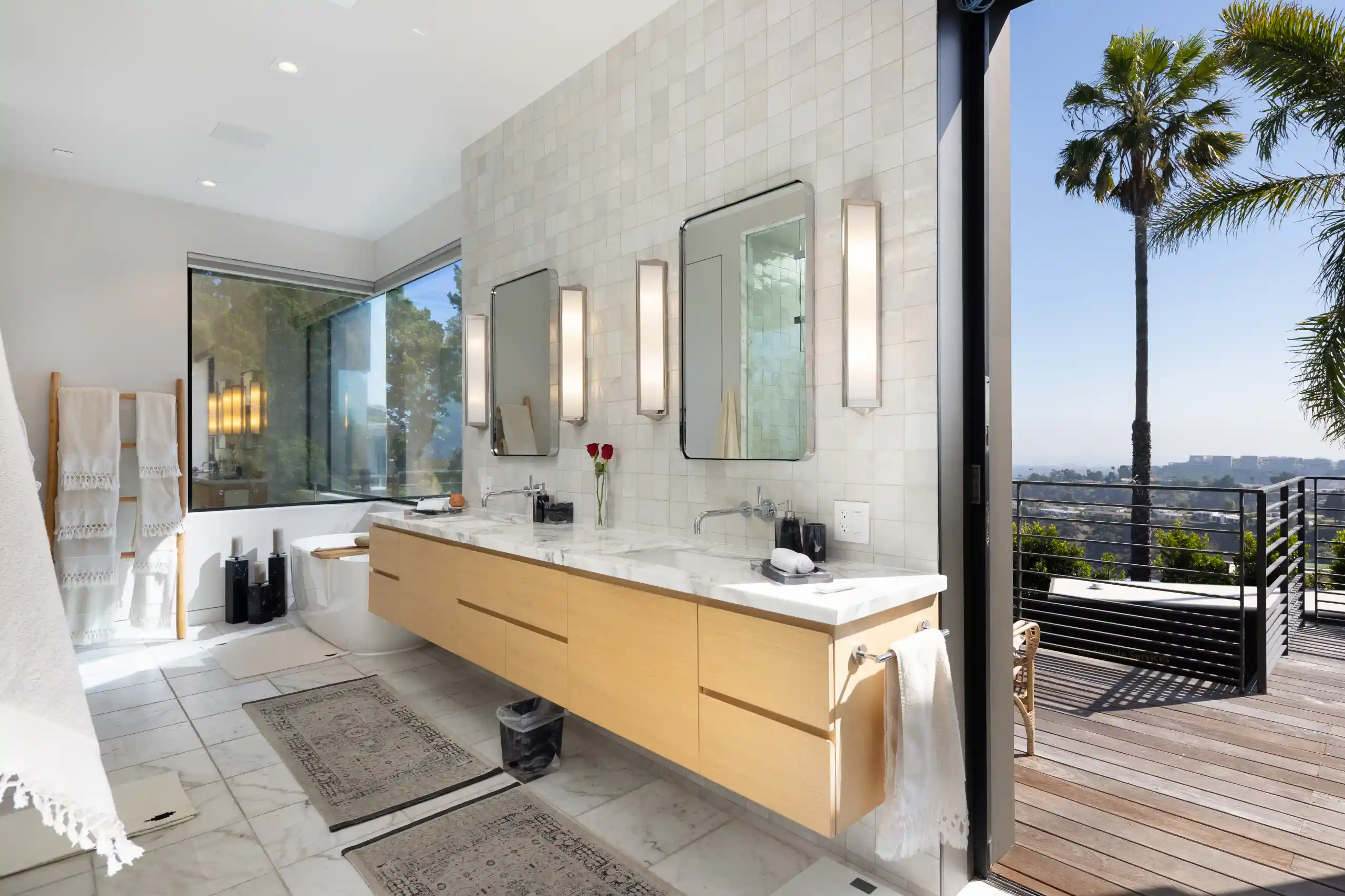 Bel Air, Los Angeles — Luxury furnished apartment in Bel Air, Los Angeles