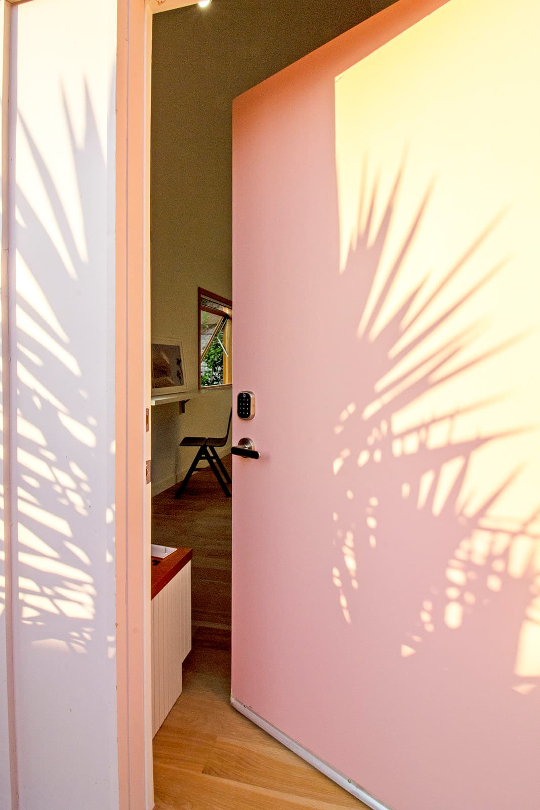 Los Feliz, Los Angeles — Luxury furnished apartment in Los Feliz, Los Angeles