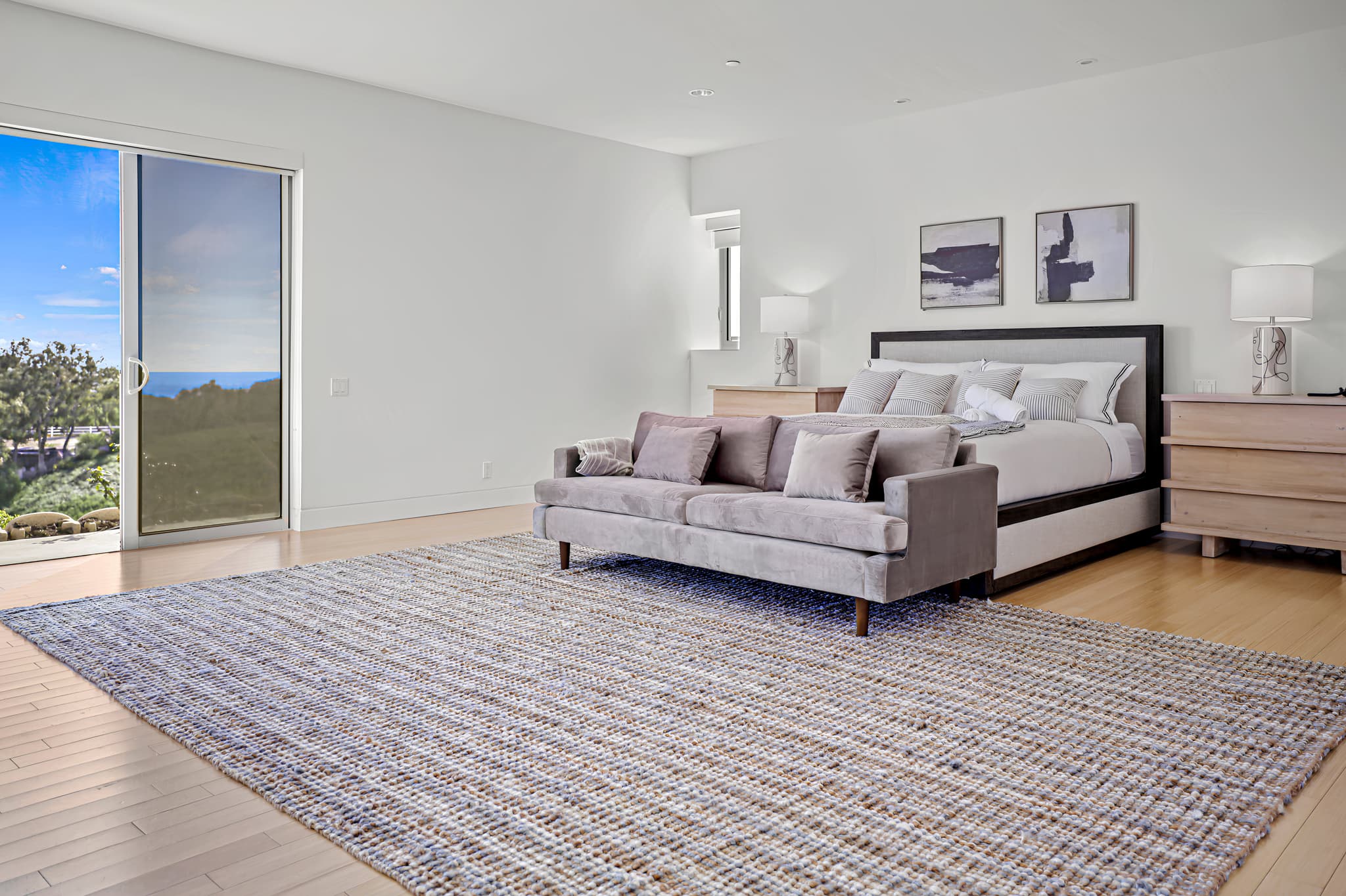 Inland Malibu, Los Angeles — Luxury furnished apartment in Inland Malibu, Los Angeles