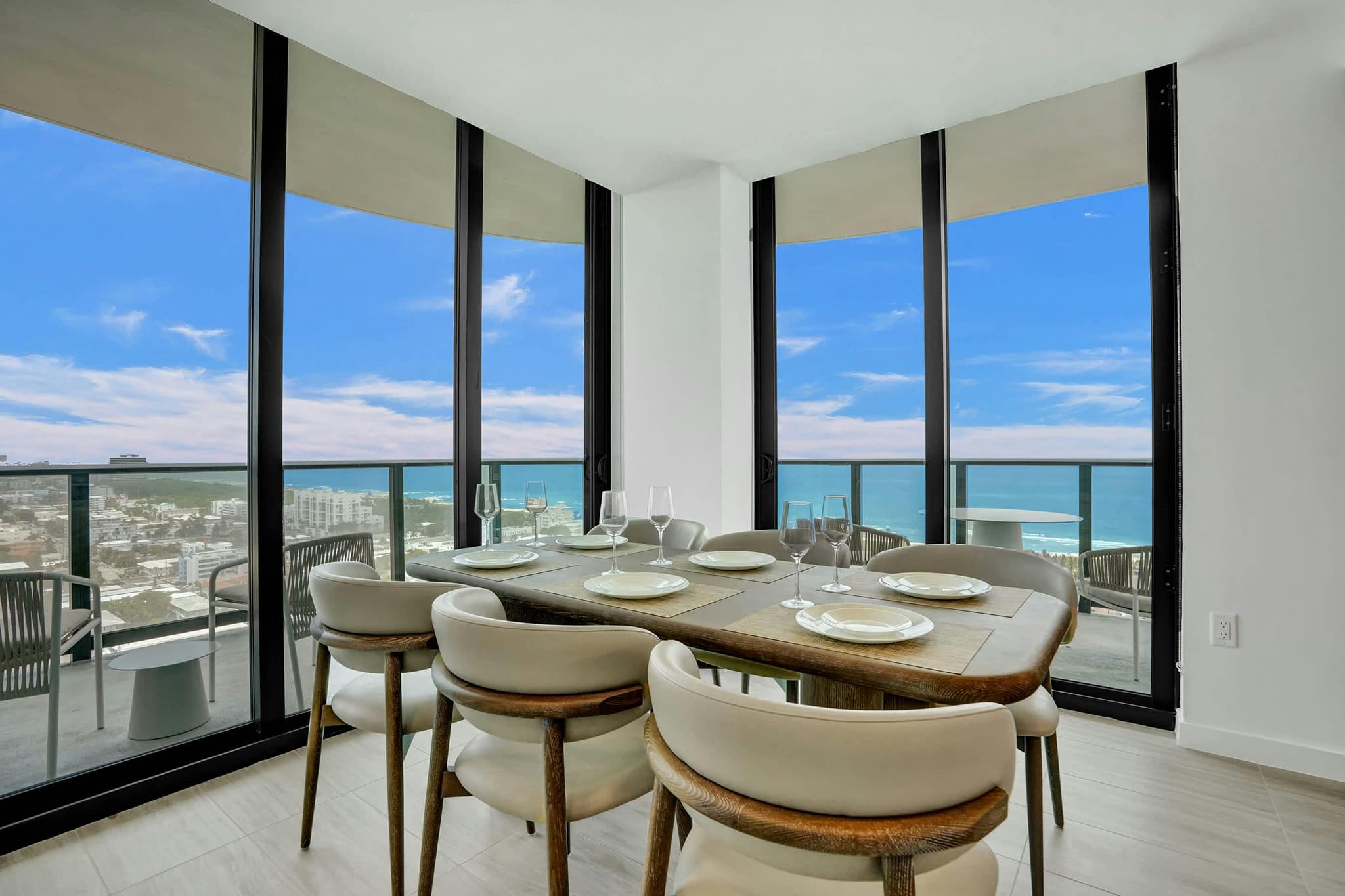 Surfside, Miami — Luxury furnished apartment in Surfside, Miami