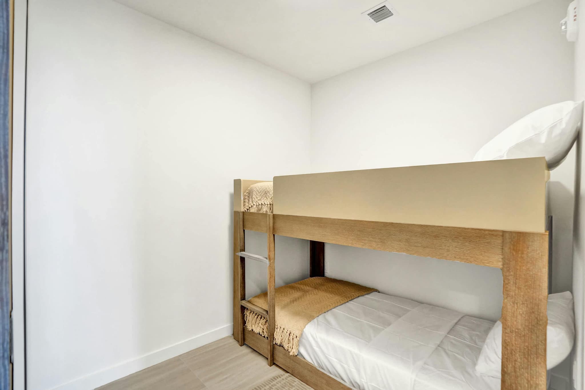 Surfside, Miami — Luxury furnished apartment in Surfside, Miami