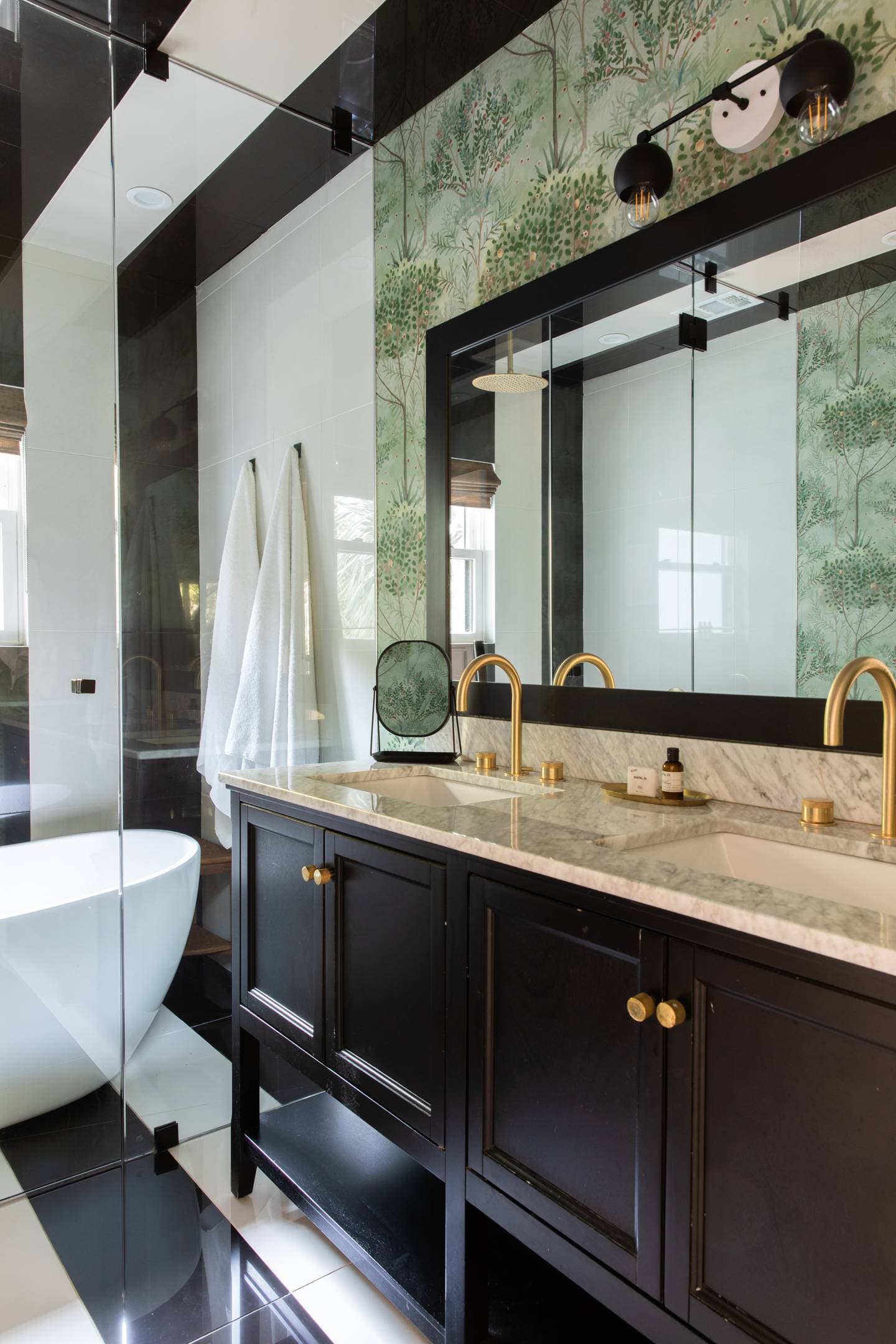 Hollywood Hills, Los Angeles — Luxury furnished apartment in Hollywood Hills, Los Angeles