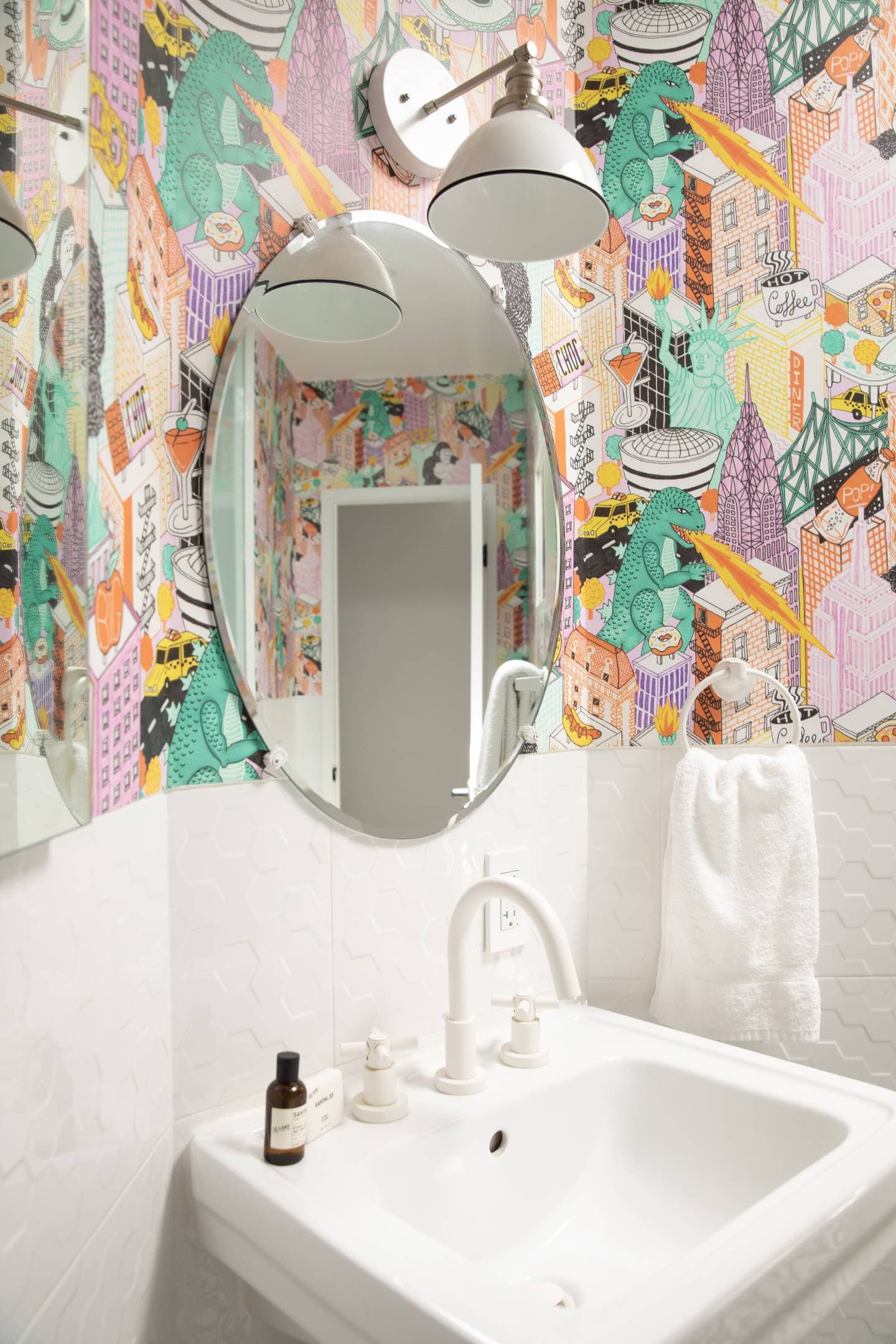 Hollywood Hills, Los Angeles — Luxury furnished apartment in Hollywood Hills, Los Angeles