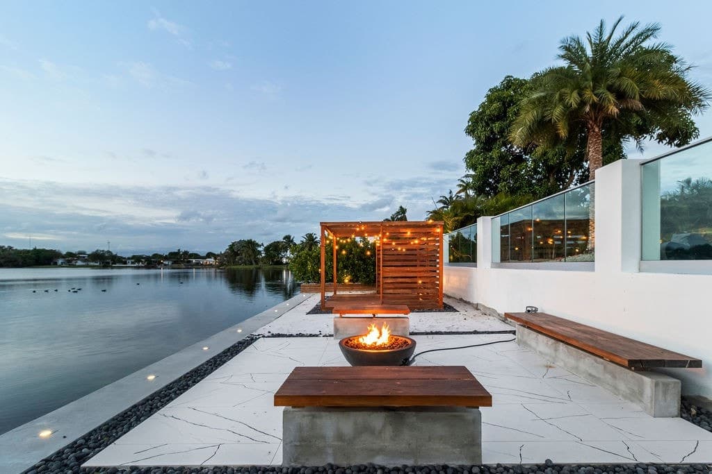 Hollywood, Miami — Luxury furnished apartment in Hollywood, Miami