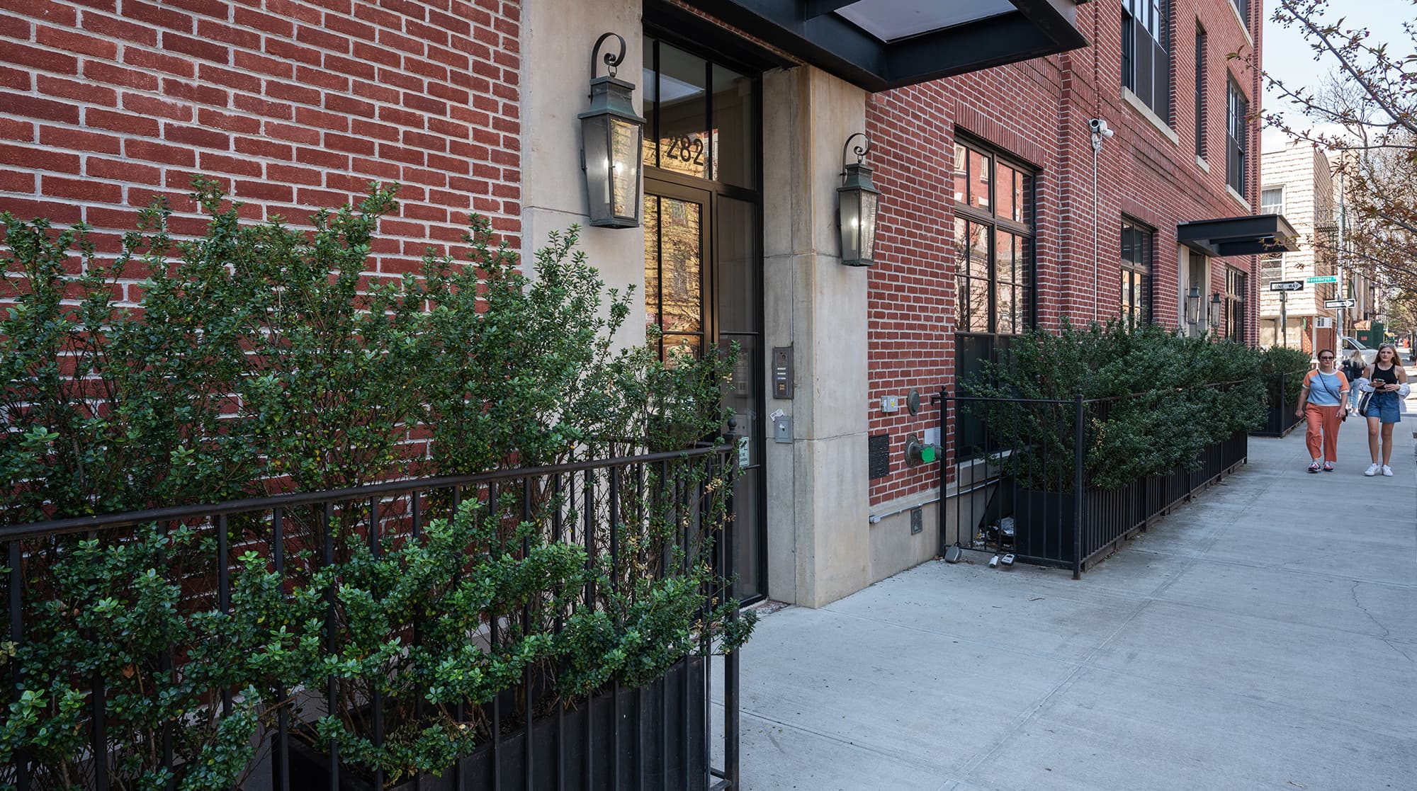 Williamsburg, Williamsburg — Luxury furnished apartment in Williamsburg, New York City